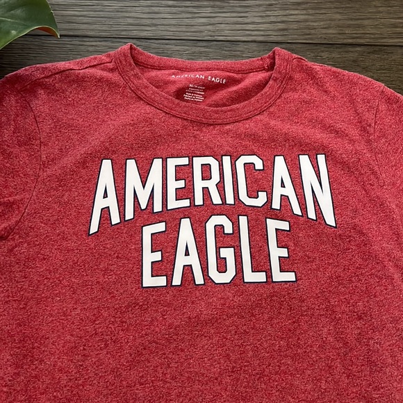 Men’s American Eagle red logo t-shirt - Picture 6 of 7
